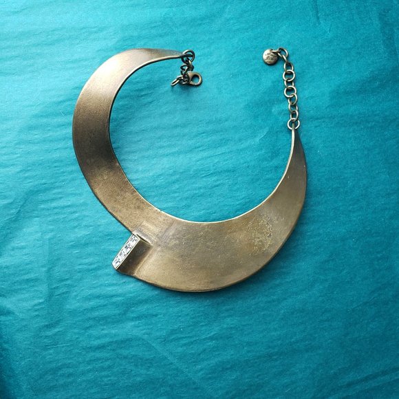 2/120$ Avant Garde Paris One piece statement bib necklace with swarovski crystal - Picture 2 of 7